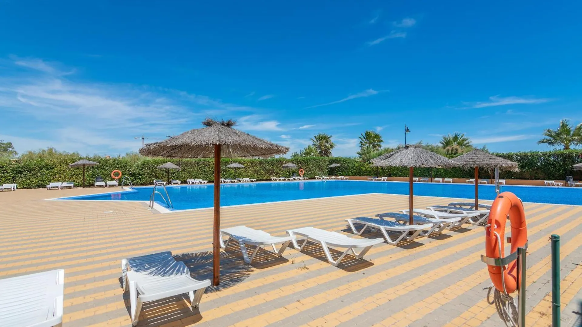 Los Albatros By H - Playa De Los Haraganes Hahb174P170 Isla Canela