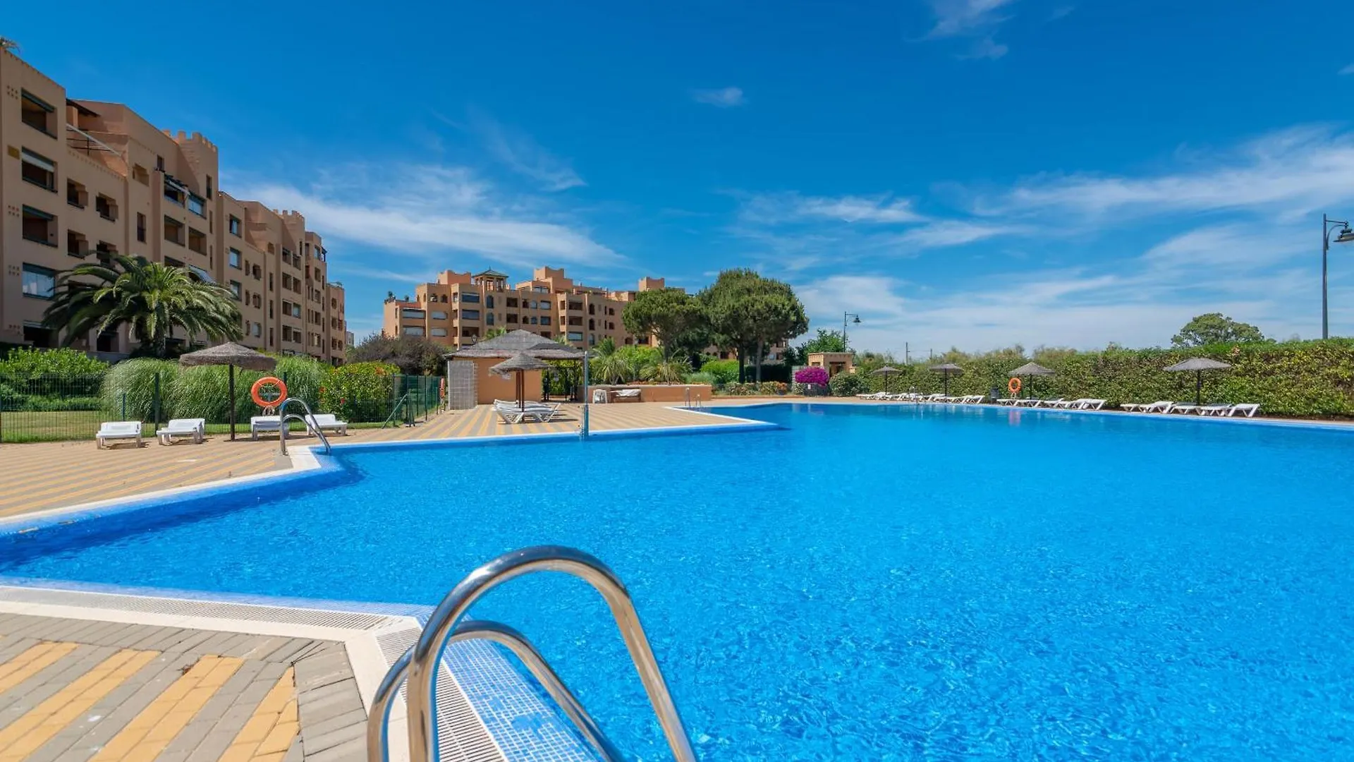 Los Albatros By H - Playa De Los Haraganes Hahb174P170 Isla Canela Apartment