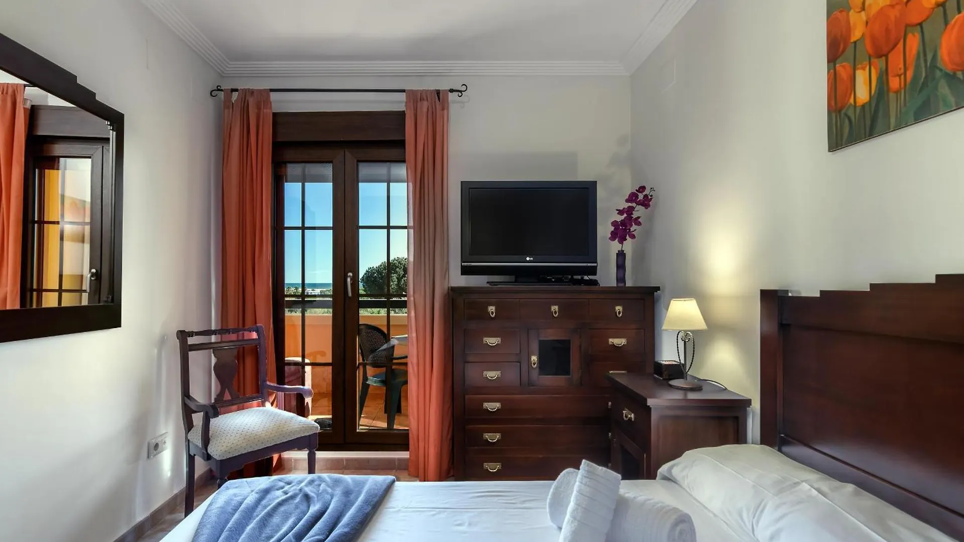 Apartment Los Albatros By H - Playa De Los Haraganes Hahb174P170 Isla Canela
